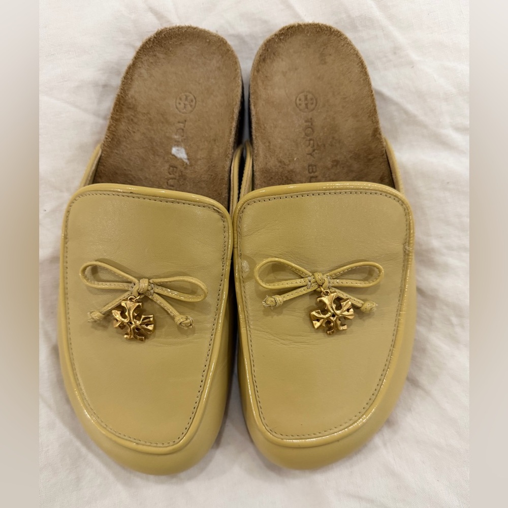 Tory Burch Yellow Leather Loafers